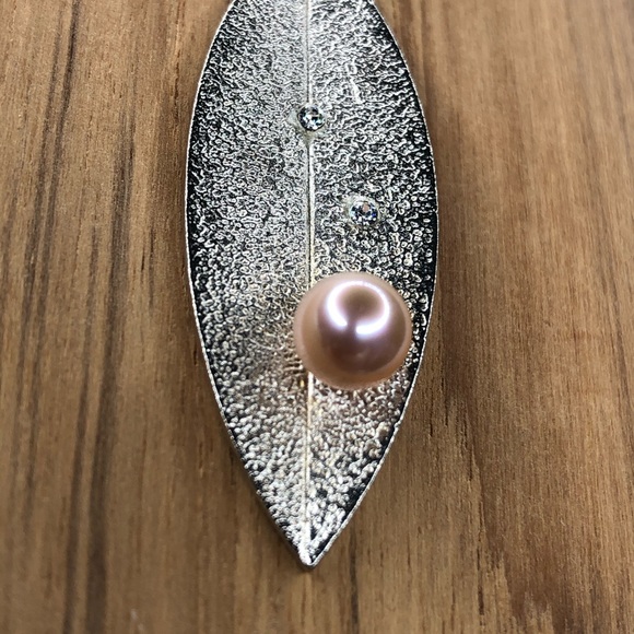 Vantel Pearls Quiet Moments Peach Pearl Sterling Silver Necklace 24" - Picture 2 of 7